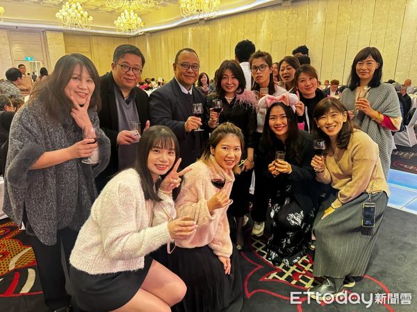 東森和田寵物美學藝術學苑獲得「全國特優」。（圖／東森寵物提供）