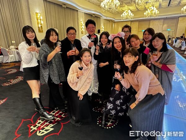 東森和田寵物美學藝術學苑獲得「全國特優」。（圖／東森寵物提供）