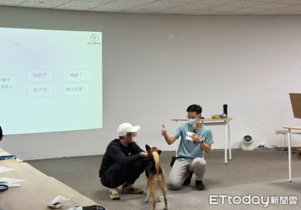 ▲南投縣衛生局毒品危害防治中心提供藥癮多元處遇，邀請療癒犬來陪伴個案。（圖／南投縣政府提供，下同）