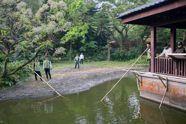 馬來長吻鱷酷龍搬家。（圖／台北市立動物園提供）