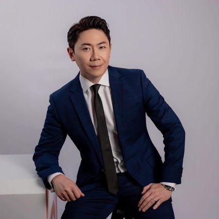 ▲▼洪培翔離開《台灣啟示錄》，節目找來徐俊相接棒。（圖／翻攝自Facebook／洪培翔、徐俊相）
