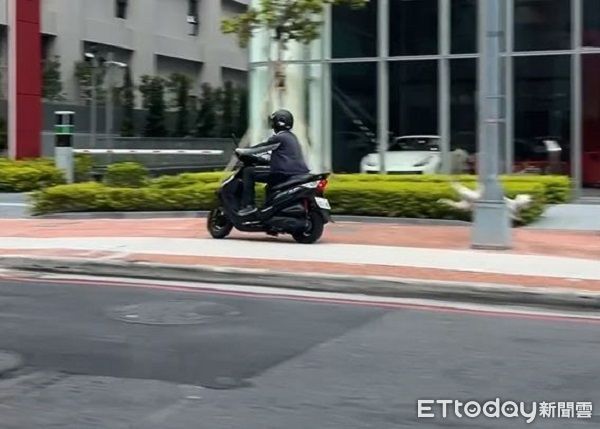 d8242139-1 ▲。(圖/Threads@zoeadpps提供,請勿隨意翻拍,以免侵權。)